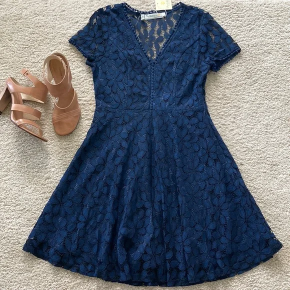 yellow lace v neck dress The Hazel Dress in Transparent Yellow Lace 6 / Transparent Yellow Lace